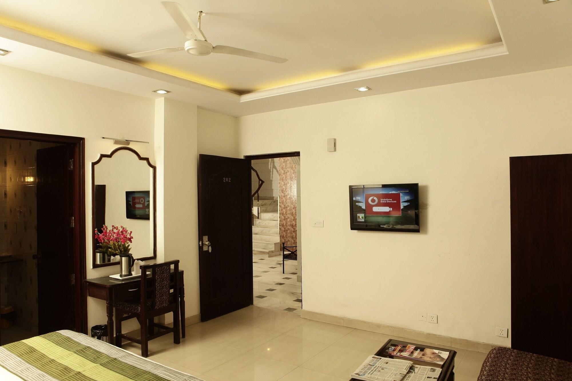 Fabhotel Delhi Darbar Near Karol Bagh Market Εξωτερικό φωτογραφία