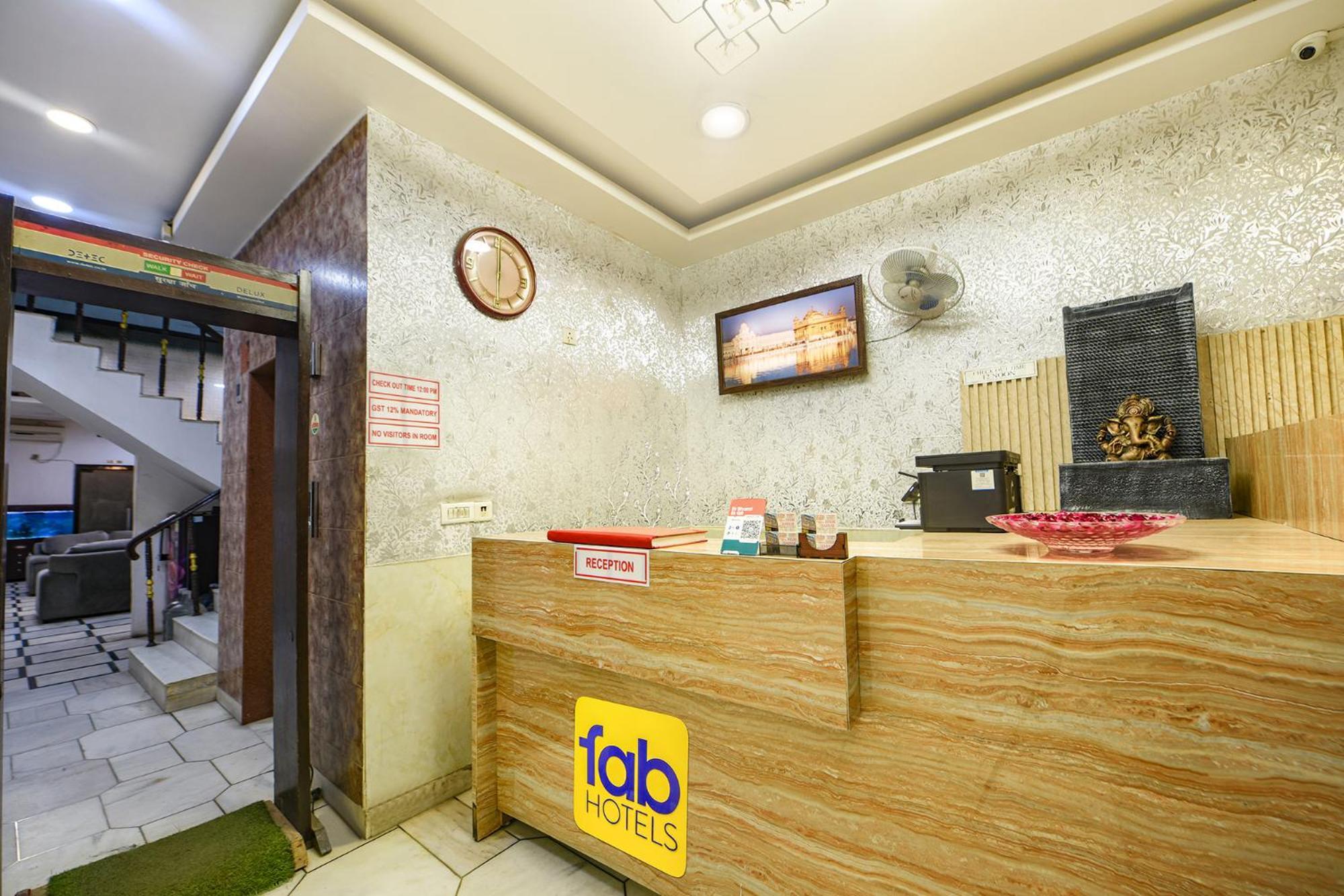 Fabhotel Delhi Darbar Near Karol Bagh Market Εξωτερικό φωτογραφία